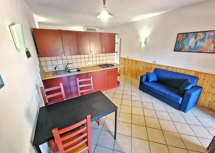 Al Barcoco 아파트호텔 마리나디캄포