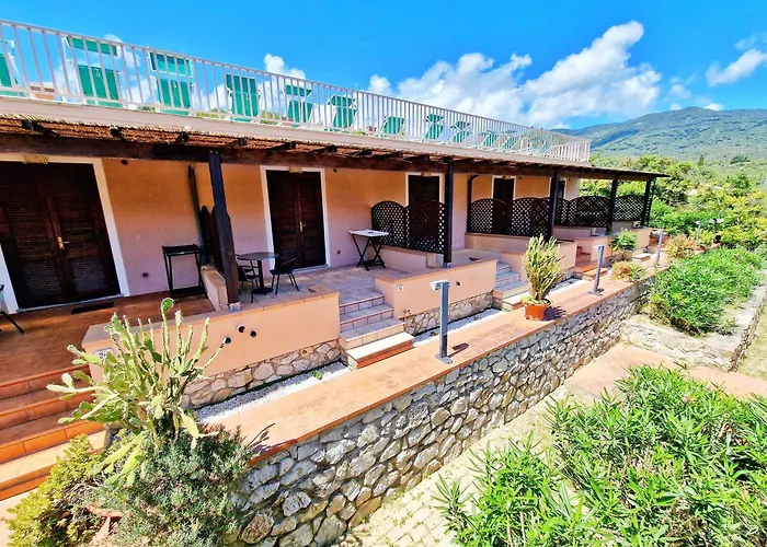 Al Barcoco 마리나디캄포