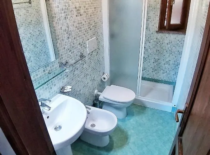 Al Barcoco 3* مارينا دي كامبو