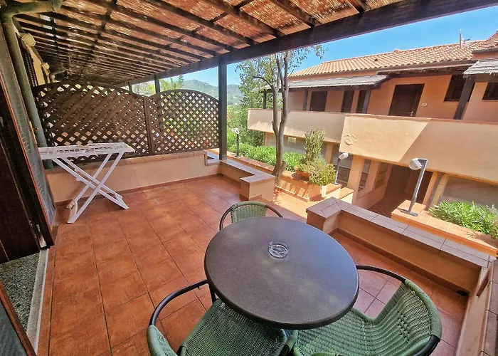 Al Barcoco مارينا دي كامبو