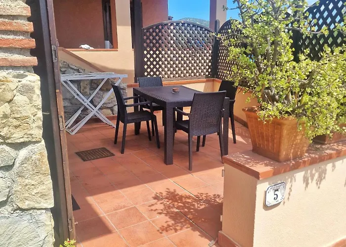 Al Barcoco مارينا دي كامبو